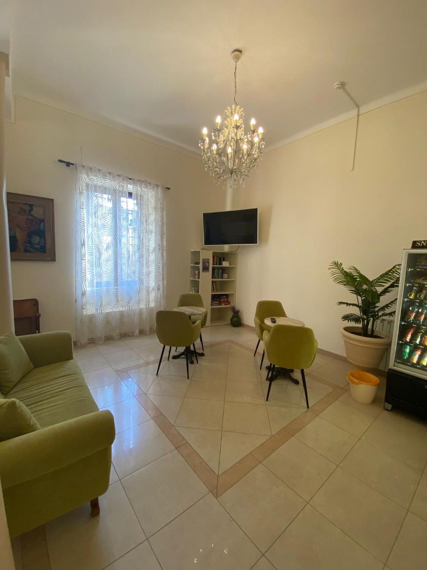 Hotel Virginia Marina di Massa Zewnętrze zdjęcie